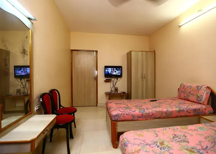 Jjs Guest House